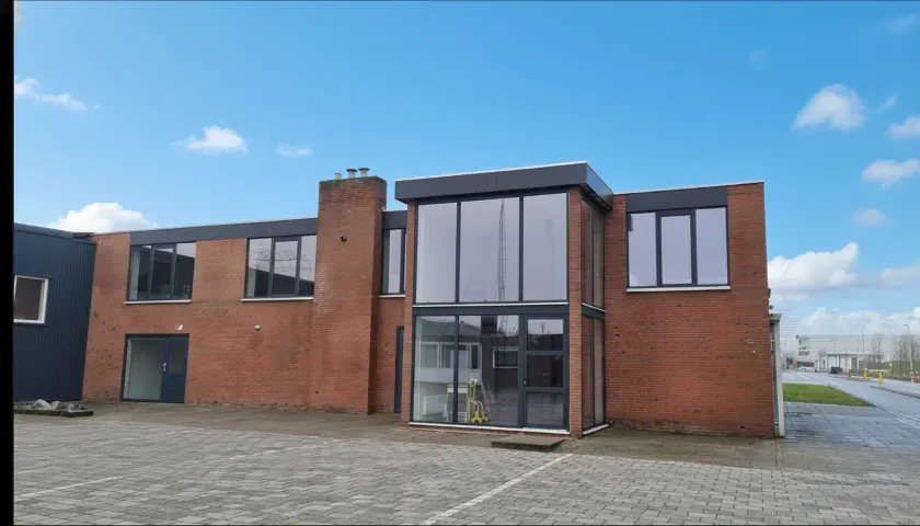 Renovatie bedrijfsgebouw